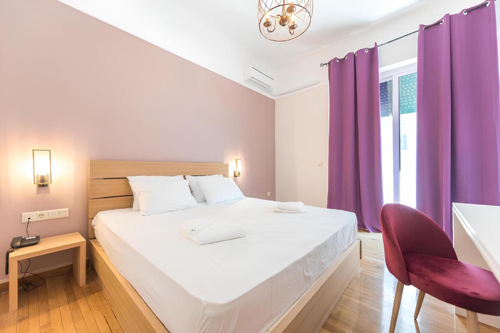 Int13 Via De Filippi Hotel ออลเบีย ภายนอก รูปภาพ